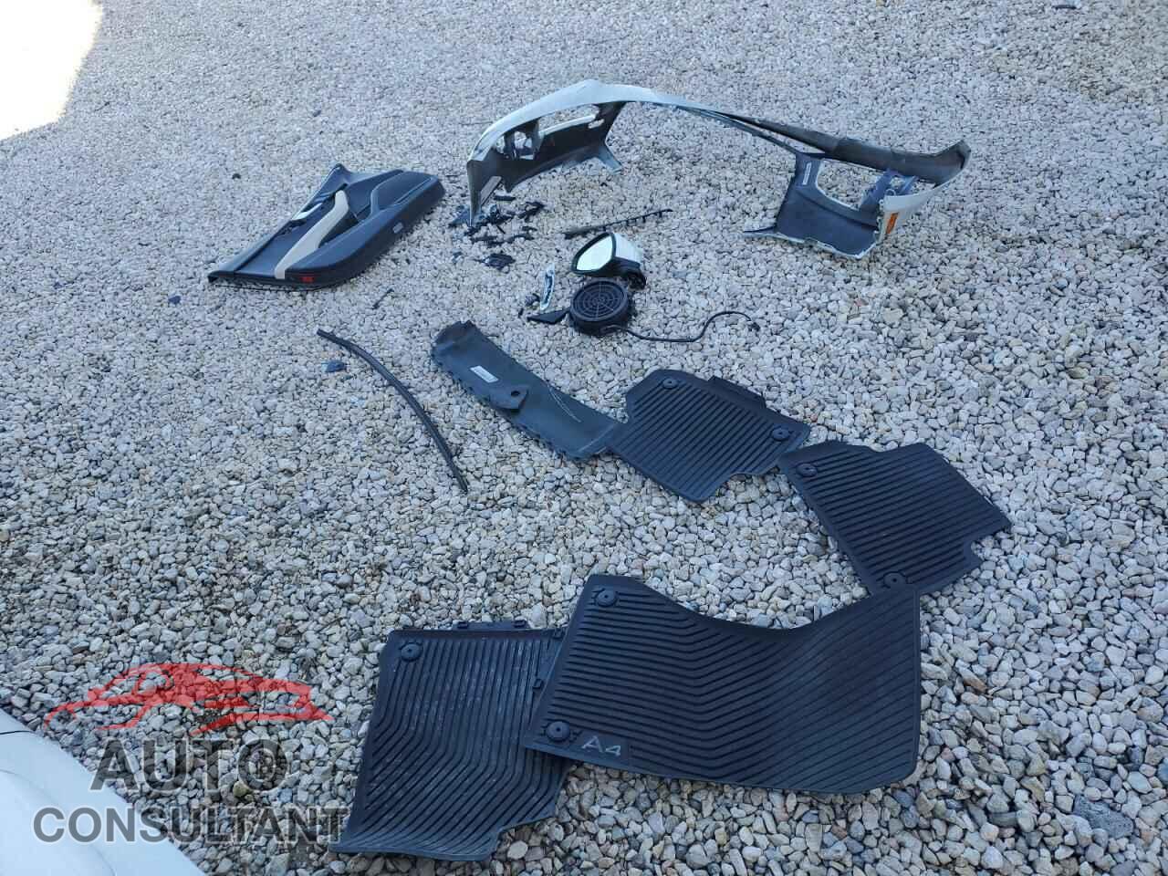 AUDI A4 2017 - WAUKMAF44HN058816