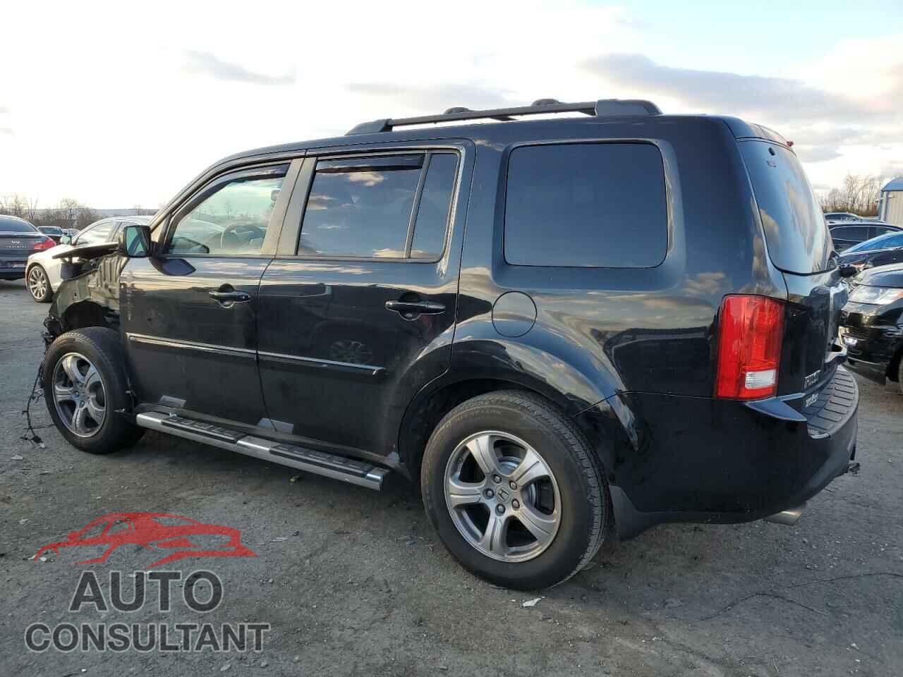 HONDA PILOT 2015 - 5FNYF4H60FB005596
