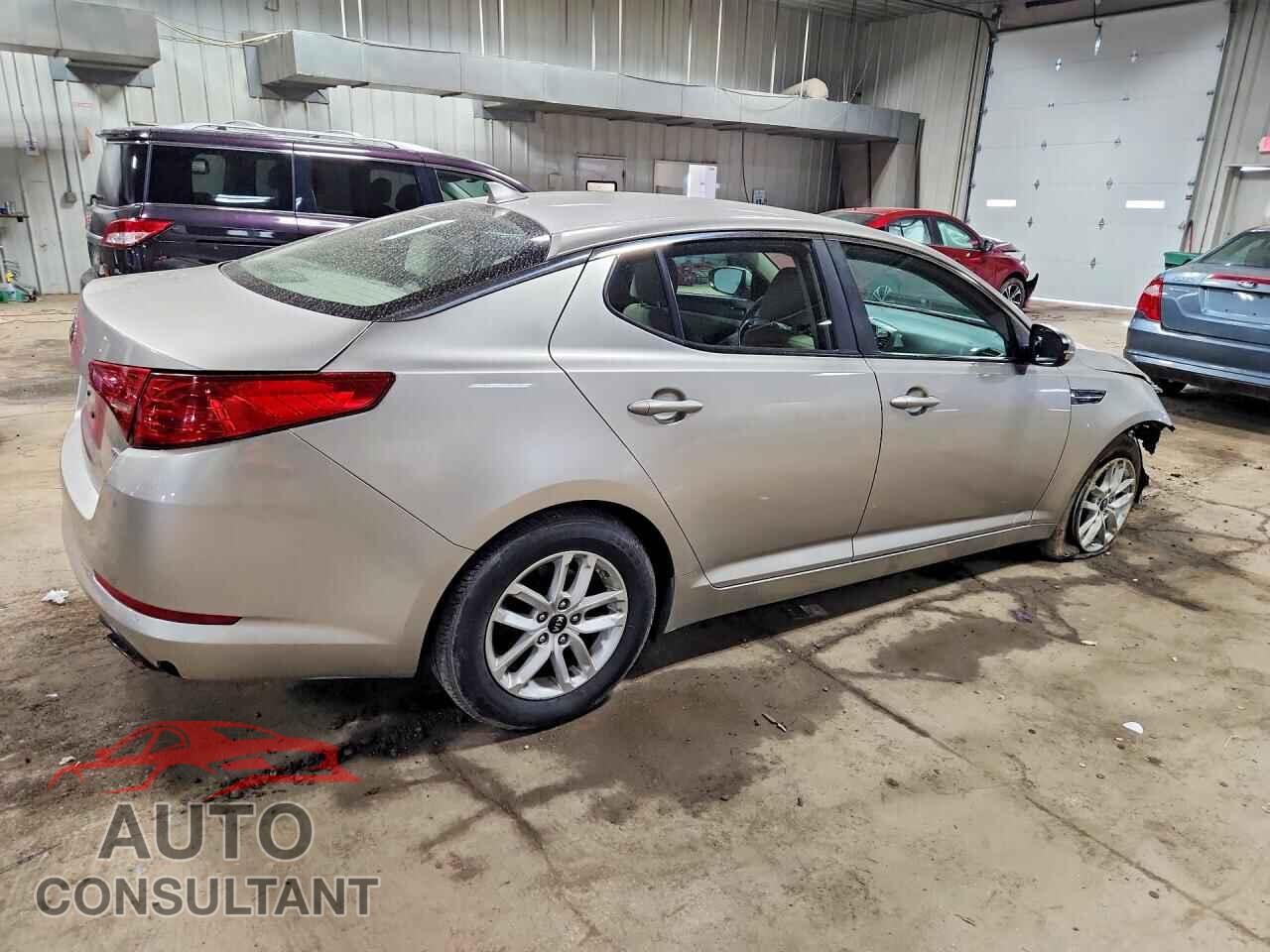 KIA OPTIMA 2011 - KNAGM4A77B5146503