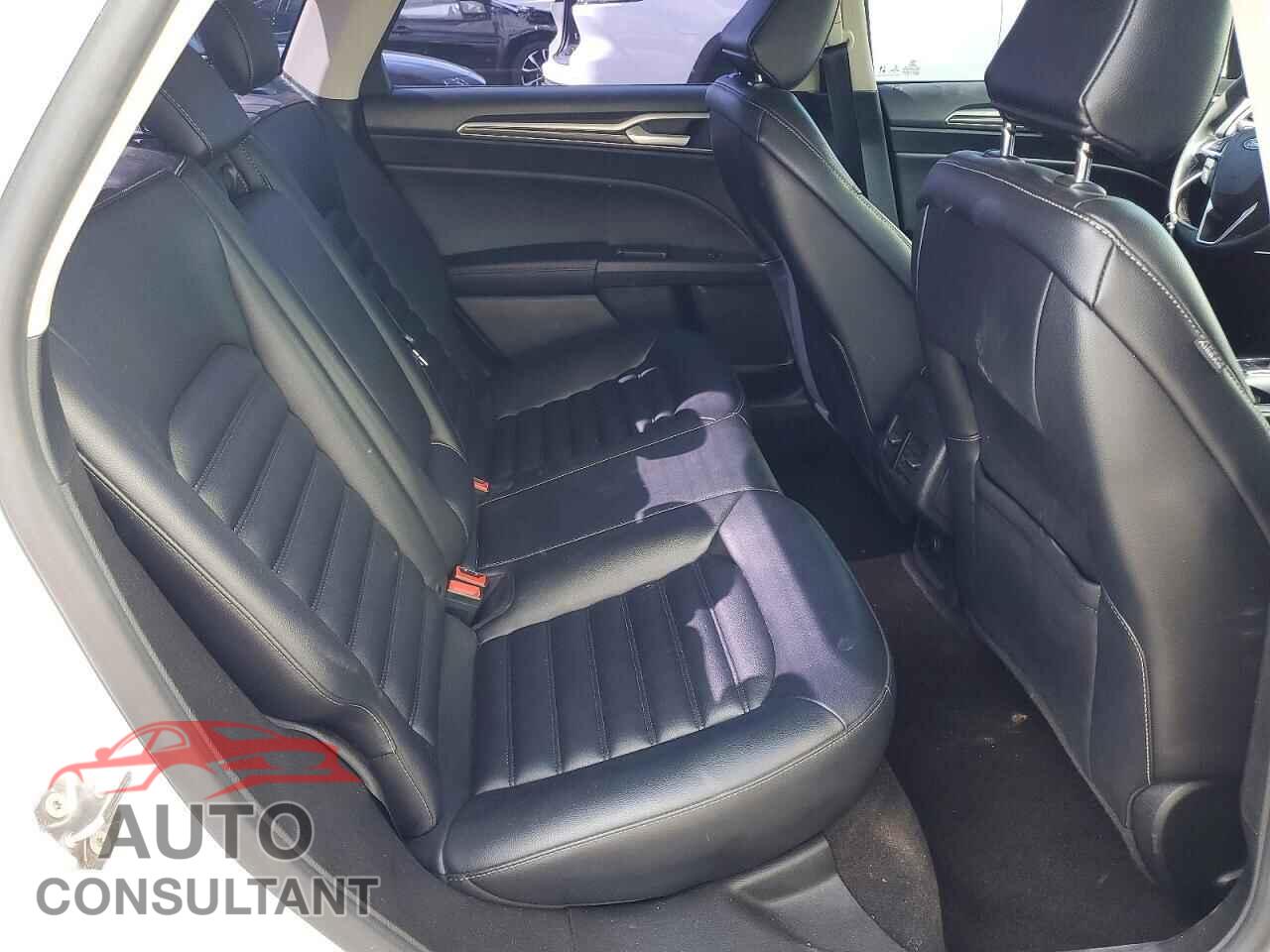 FORD FUSION 2020 - 3FA6P0MU3LR123711
