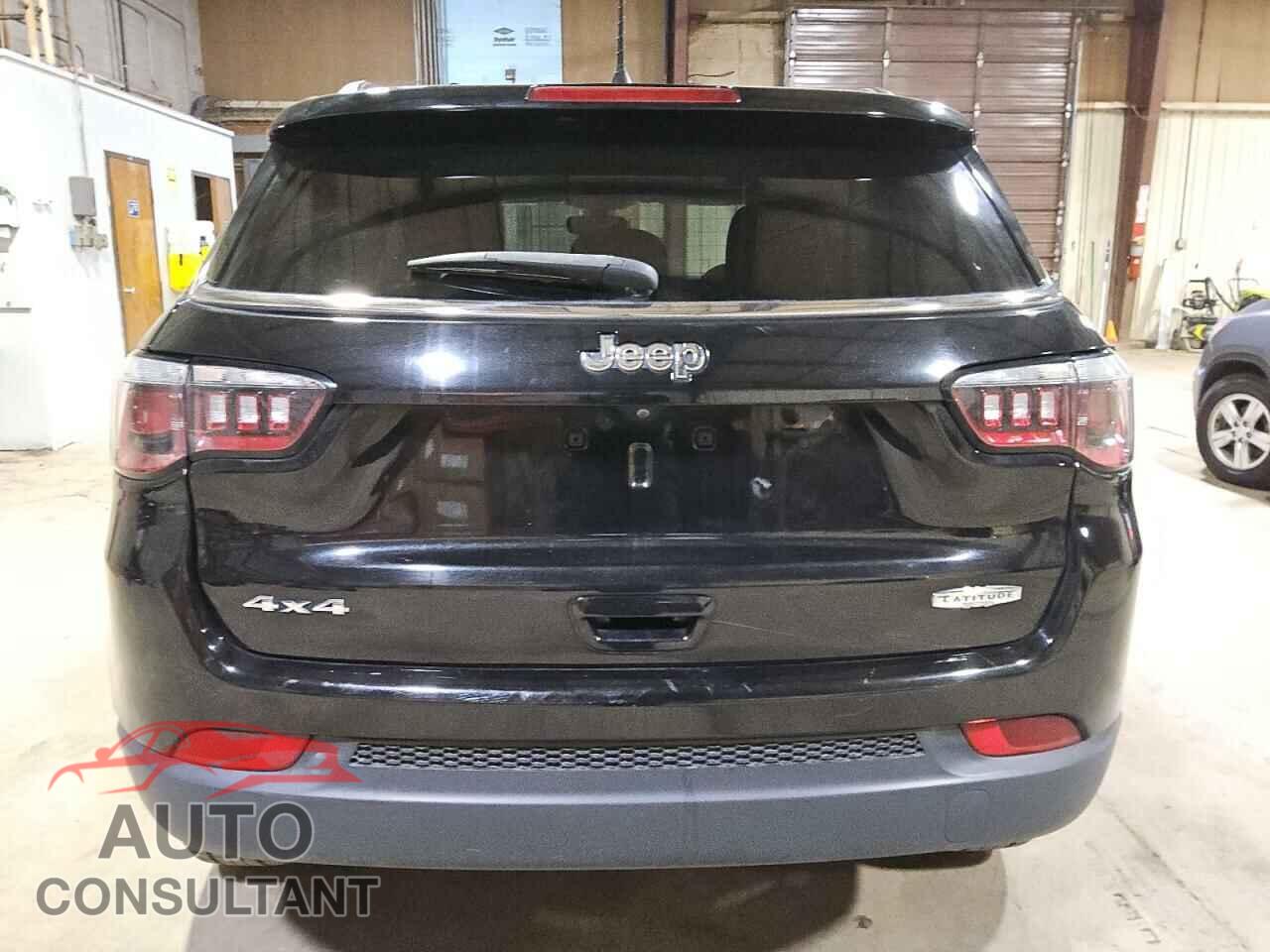 JEEP COMPASS 2019 - 3C4NJDBB0KT678620
