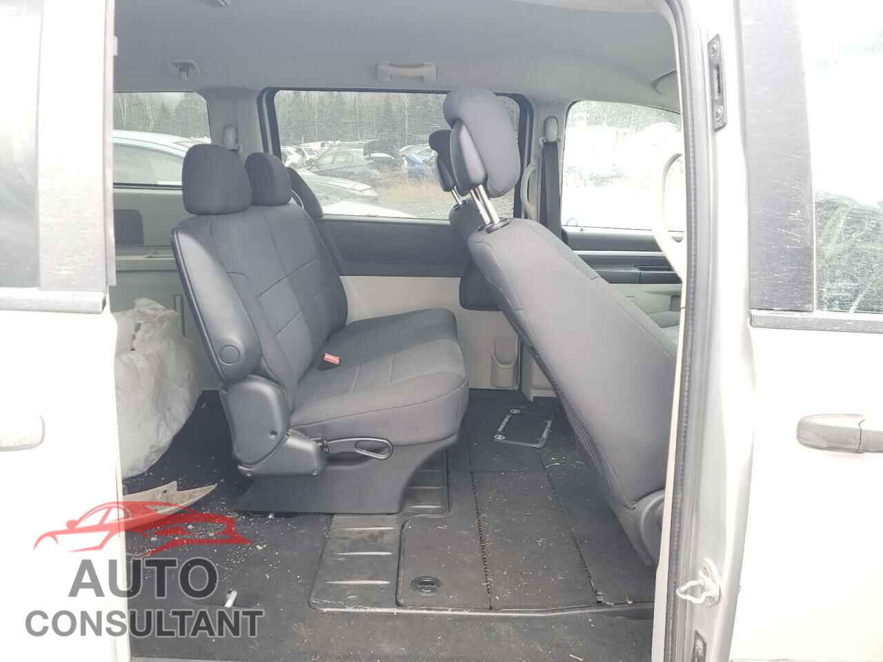DODGE CARAVAN 2010 - 2D4RN4DE9AR365227