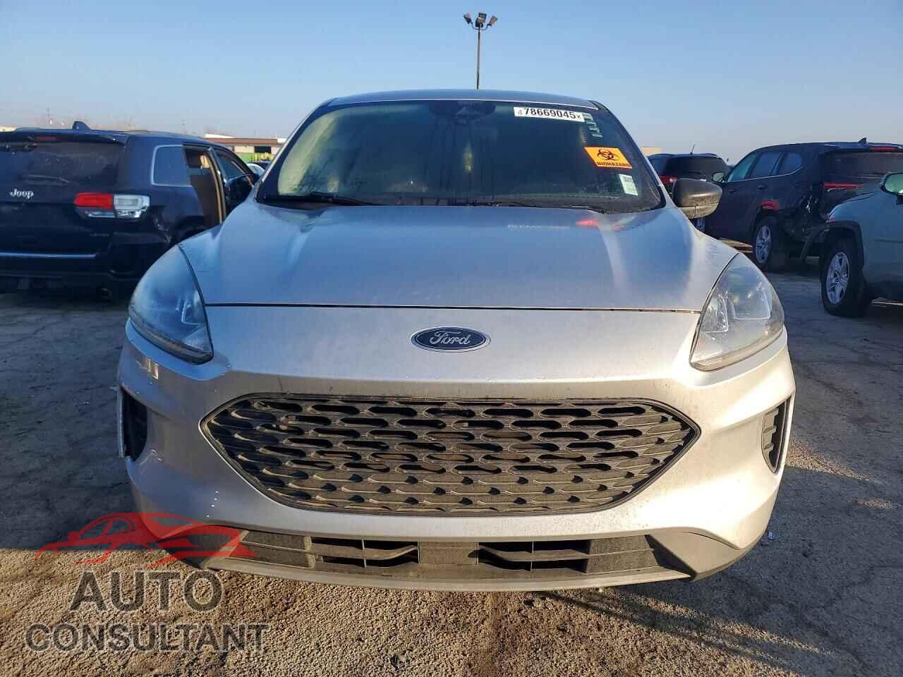 FORD ESCAPE 2020 - 1FMCU0F61LUA25785