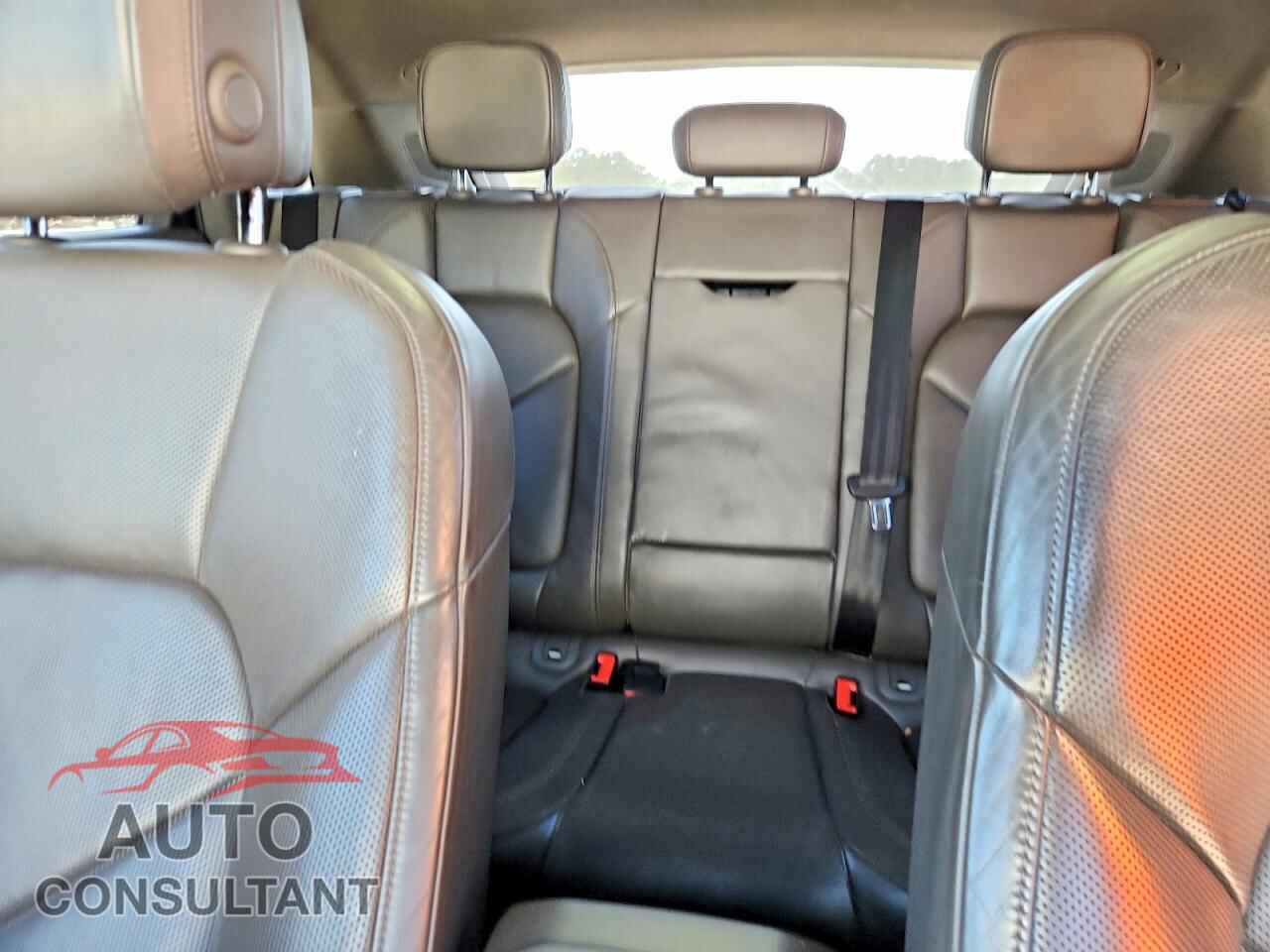 PORSCHE MACAN 2017 - WP1AB2A52HLB10481