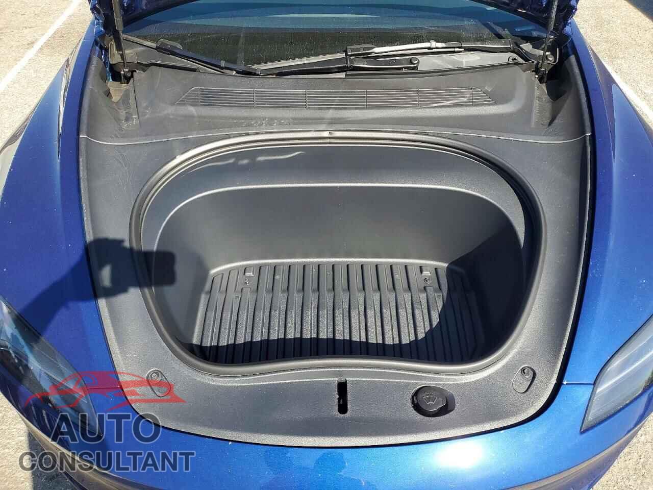 TESLA MODEL 3 2026 - 5YJ3E1EAXTF131271