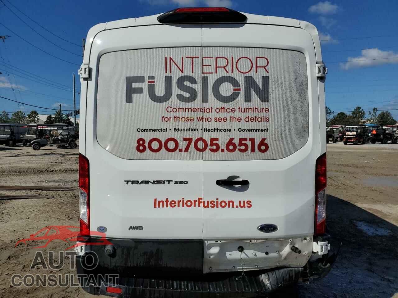 FORD TRANSIT 2020 - 1FTBR2C87LKA40533