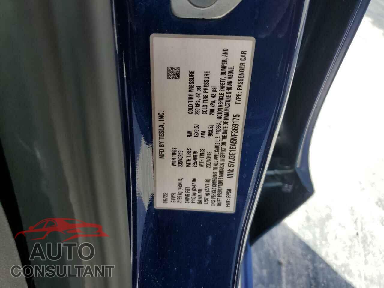 TESLA MODEL 3 2022 - 5YJ3E1EA5NF369175