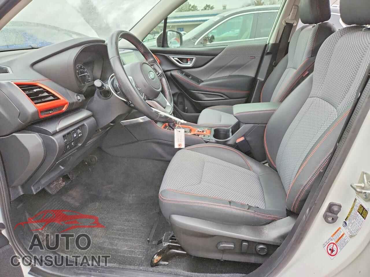 SUBARU FORESTER 2019 - JF2SKAPC3KH468786