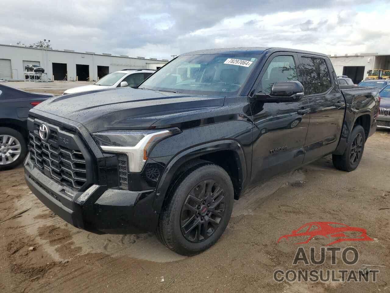 TOYOTA TUNDRA 2023 - 5TFLA5DB9PX064784