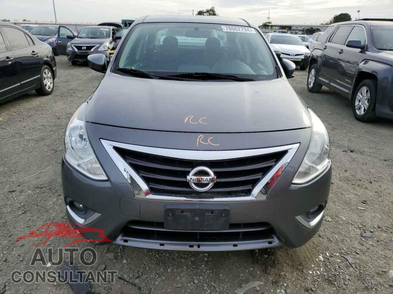 NISSAN VERSA 2017 - 3N1CN7AP3HL858955