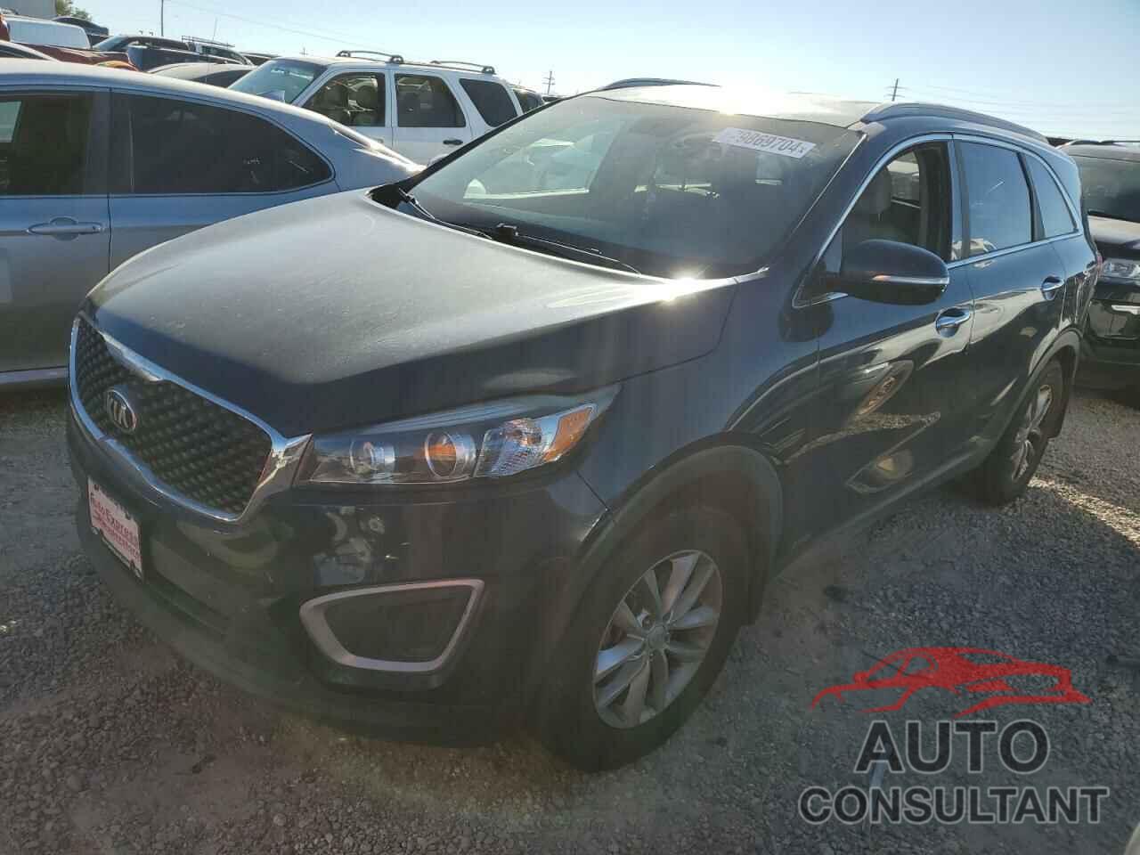 KIA SORENTO 2018 - 5XYPGDA38JG408431