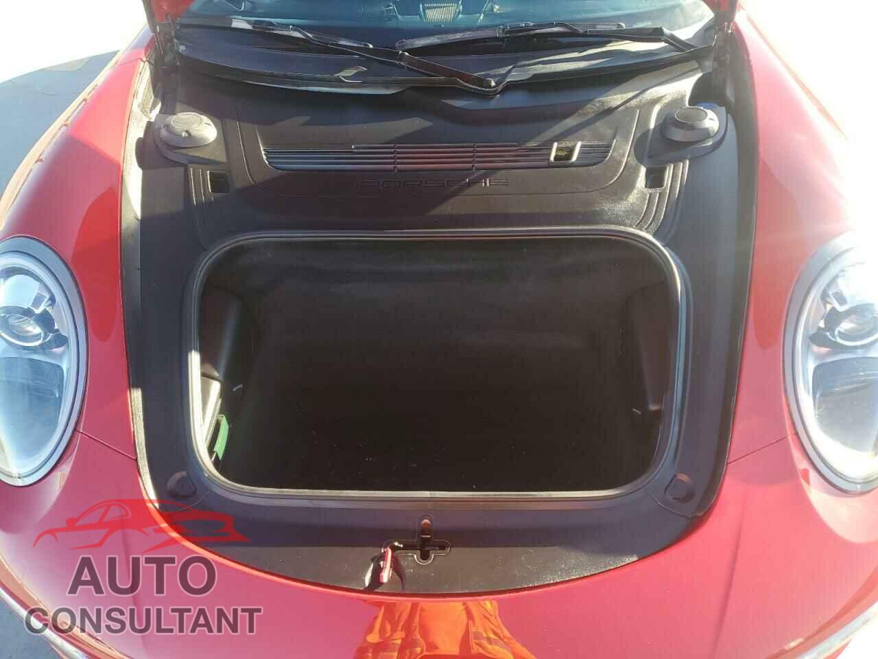 PORSCHE 911 2017 - WP0BA2A99HS132236