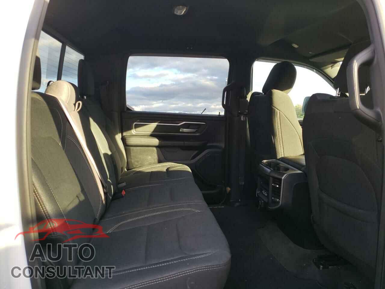RAM 1500 2020 - 1C6SRFFT3LN327882