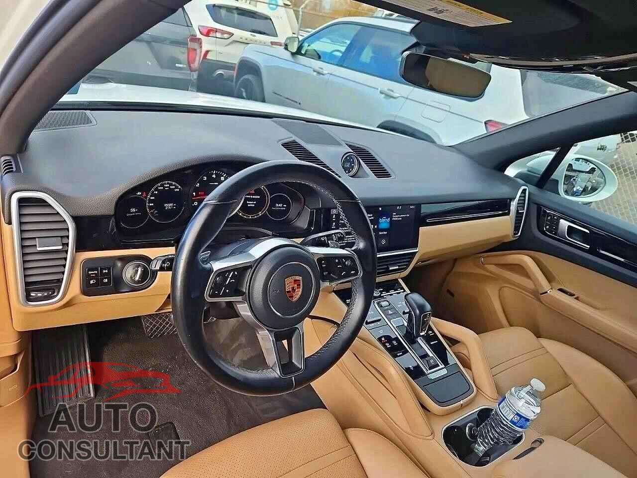 PORSCHE CAYENNE 2019 - WP1AA2AY4KDA09053