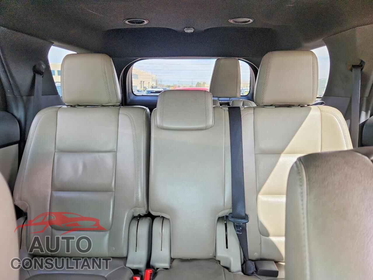 FORD EXPLORER 2011 - 1FMHK7D80BGA93100