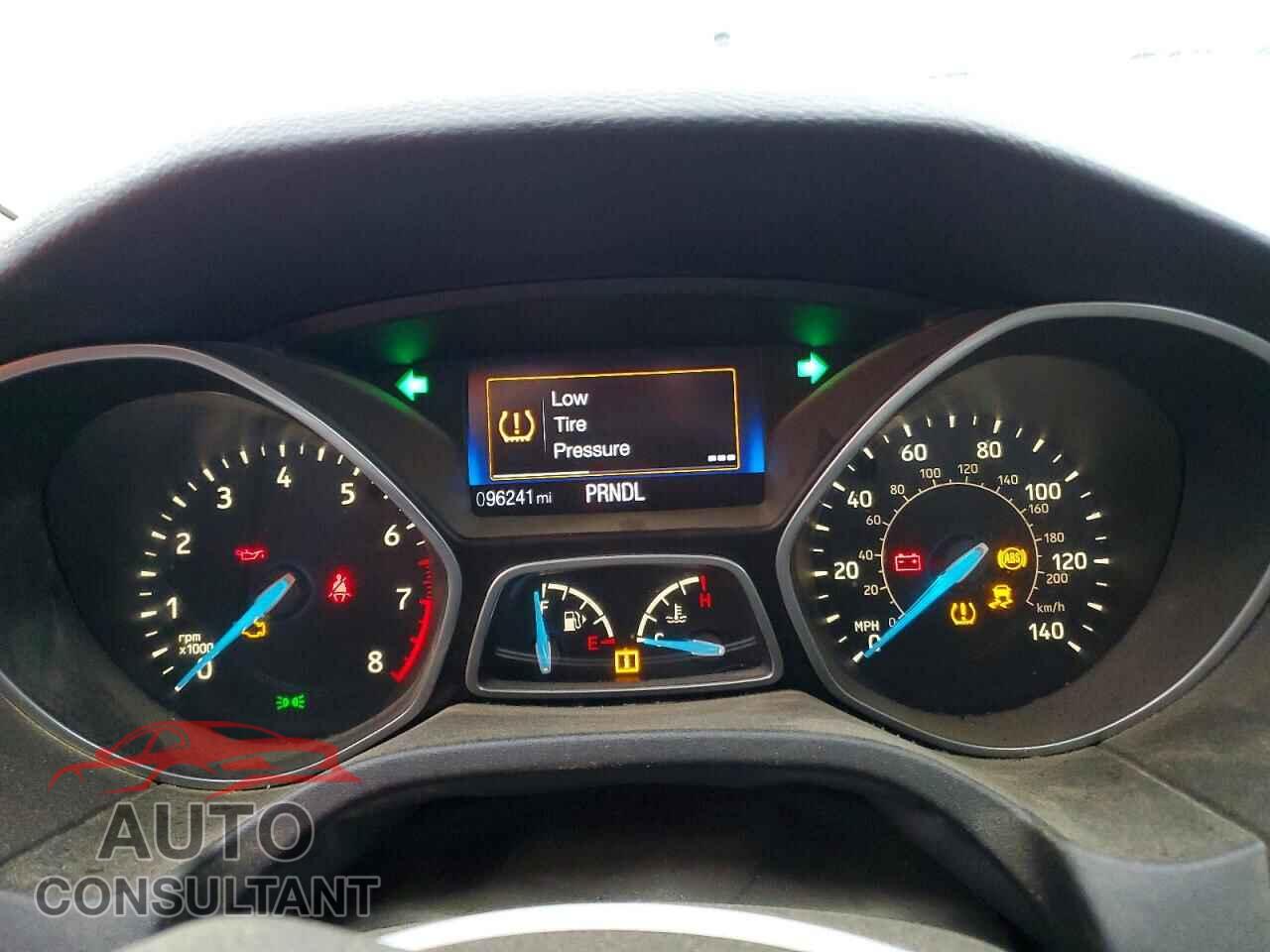 FORD FOCUS 2015 - 1FADP3F22FL367583