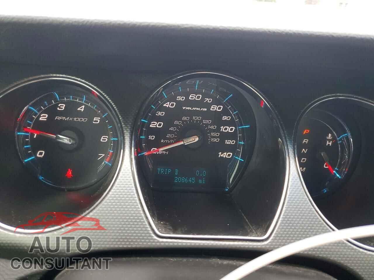 FORD TAURUS 2010 - 1FAHP2HW4AG133684