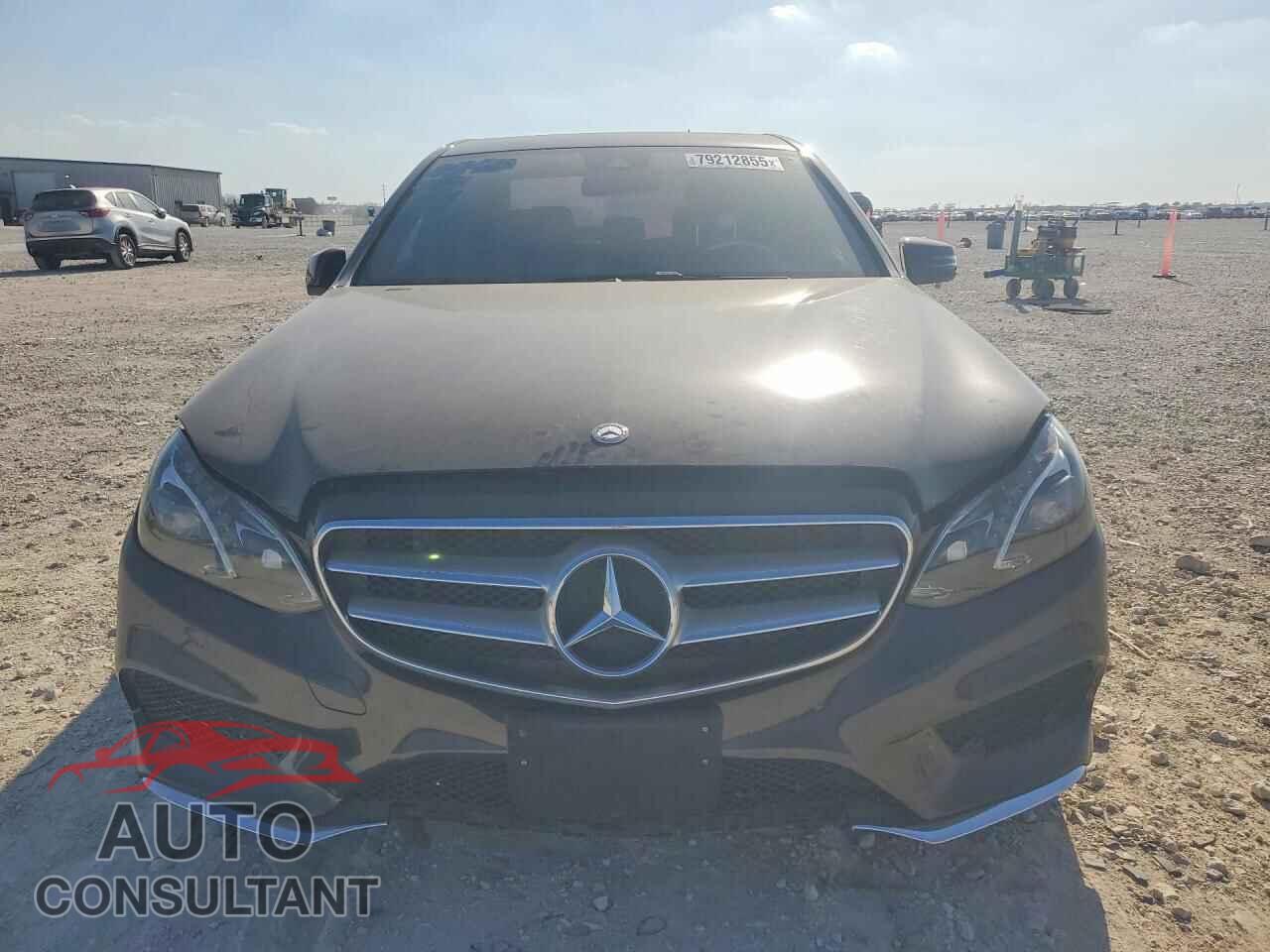 MERCEDES-BENZ E 2015 - WDDHF5KB8FB123531