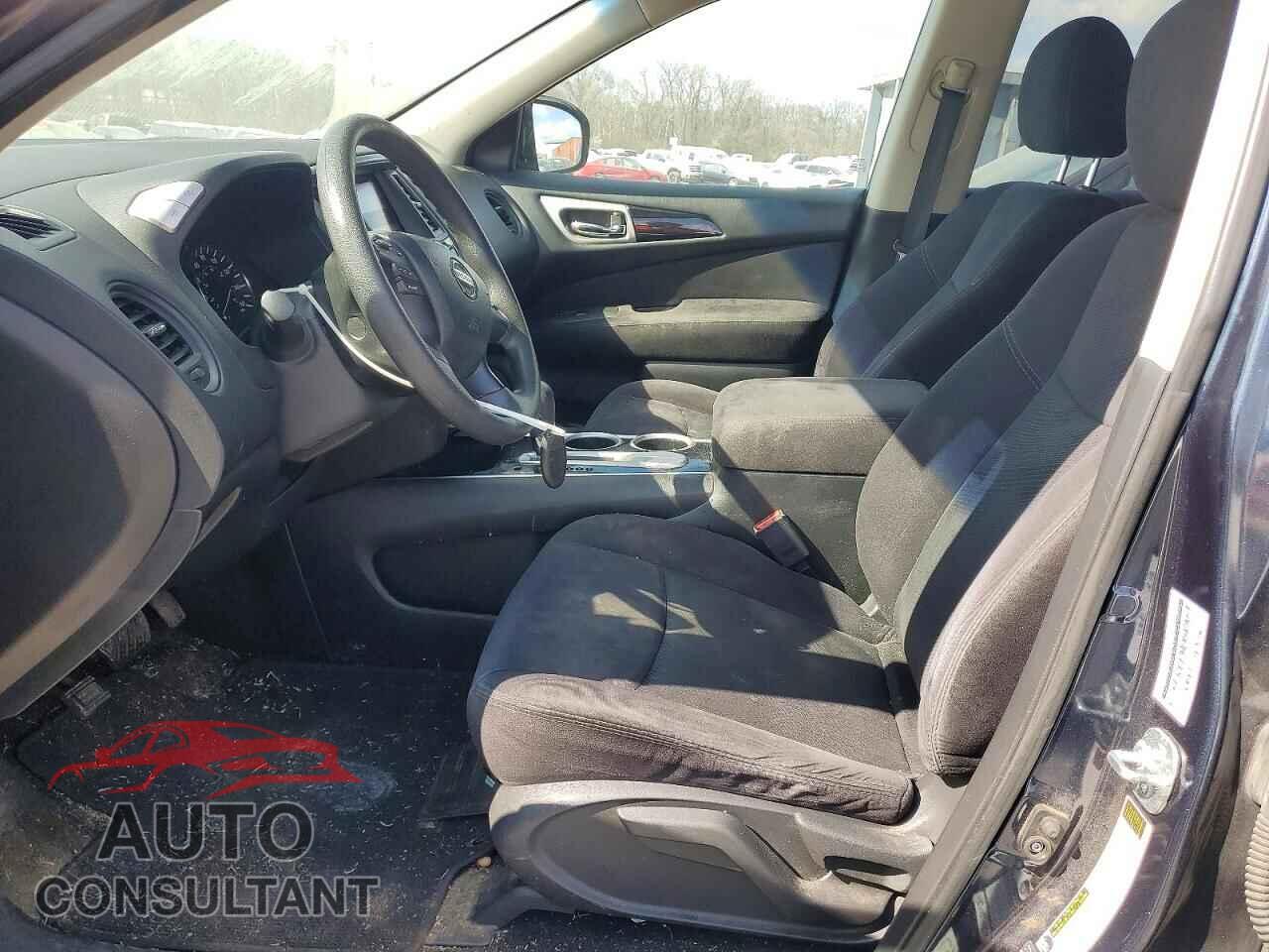 NISSAN PATHFINDER 2015 - 5N1AR2MN2FC701377