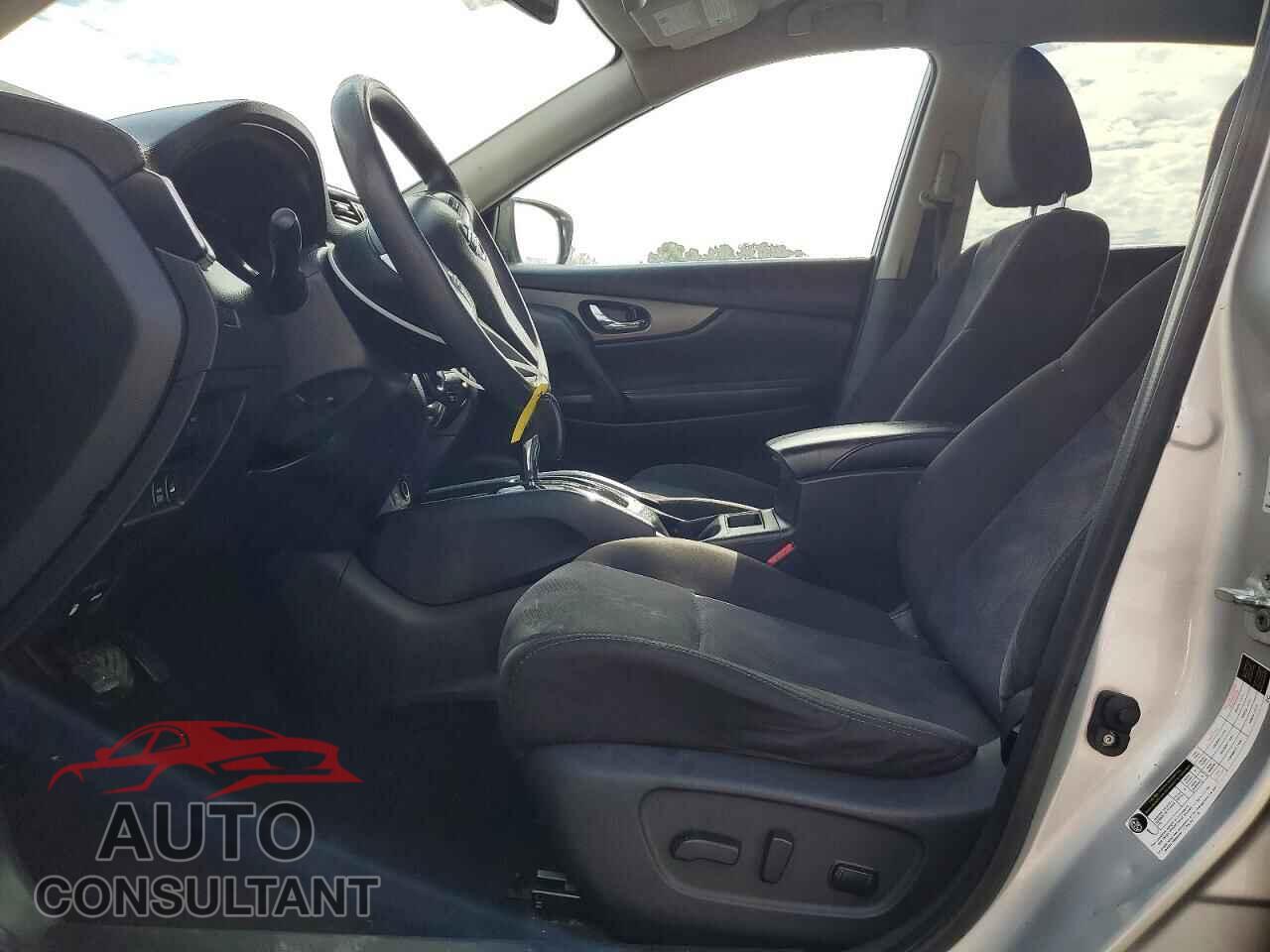 NISSAN ROGUE 2015 - KNMAT2MV3FP559023