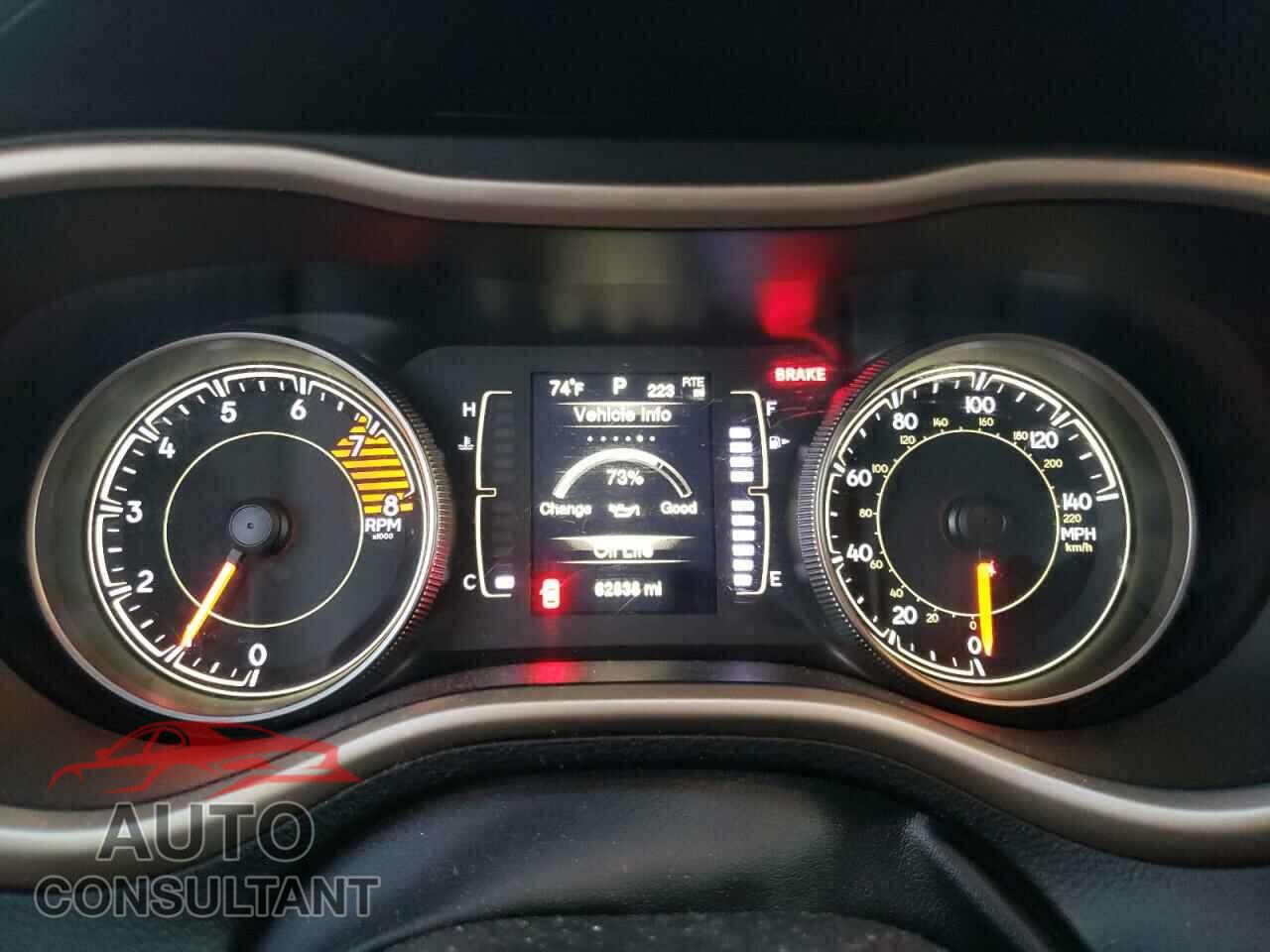 JEEP GRAND CHER 2016 - 1C4PJMCS4GW240885