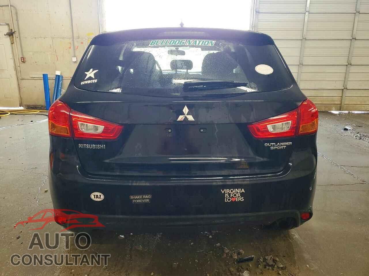 MITSUBISHI OUTLANDER 2015 - 4A4AR3AU2FE050500