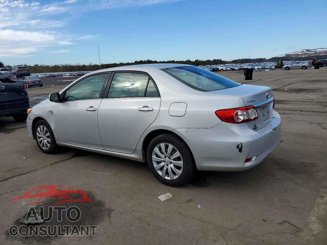 TOYOTA COROLLA 2013 - 2T1BU4EE7DC011680