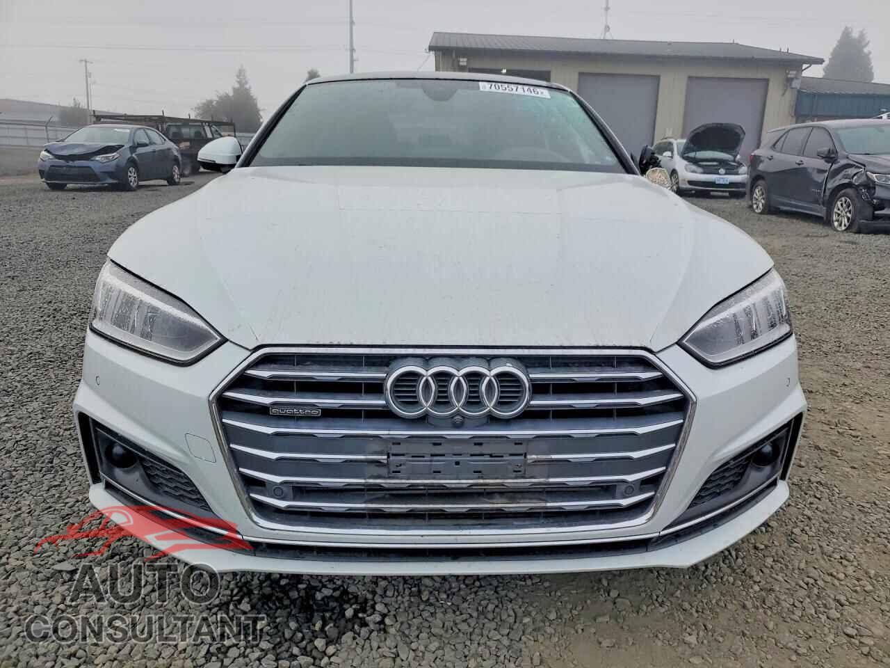 AUDI A5 2018 - WAUFNCF5XJA126732