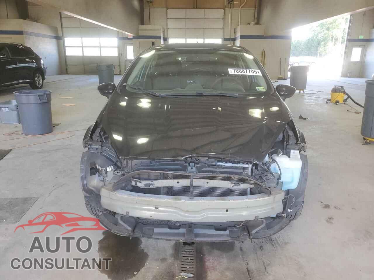 FORD FIESTA 2018 - 3FADP4EJ6JM107886