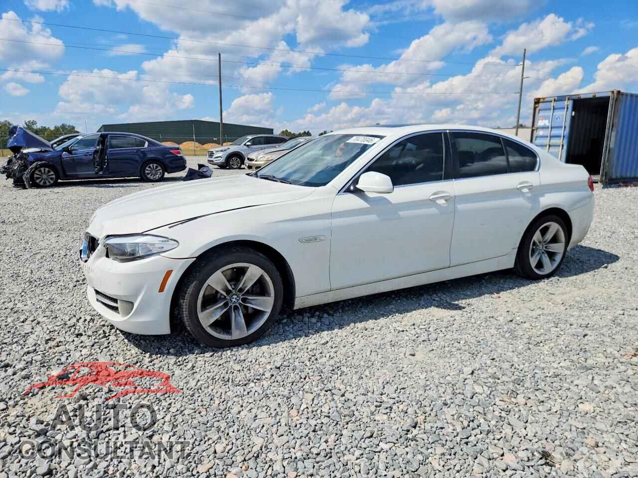 BMW 5 SERIES 2013 - WBAFR7C51DC819245