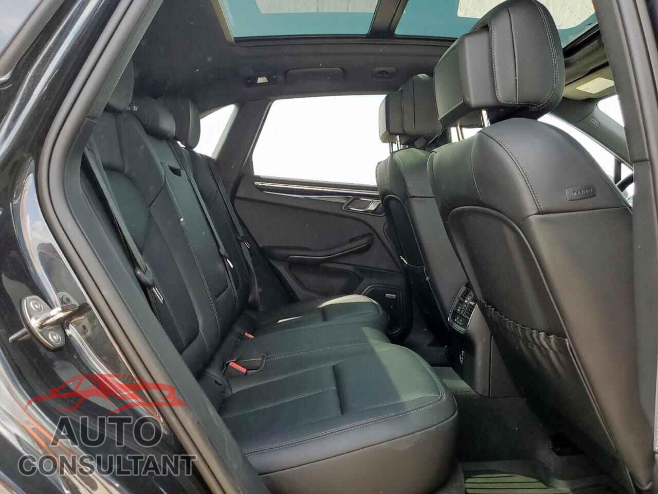 PORSCHE MACAN BASE 2024 - WP1AA2A50RLB15280