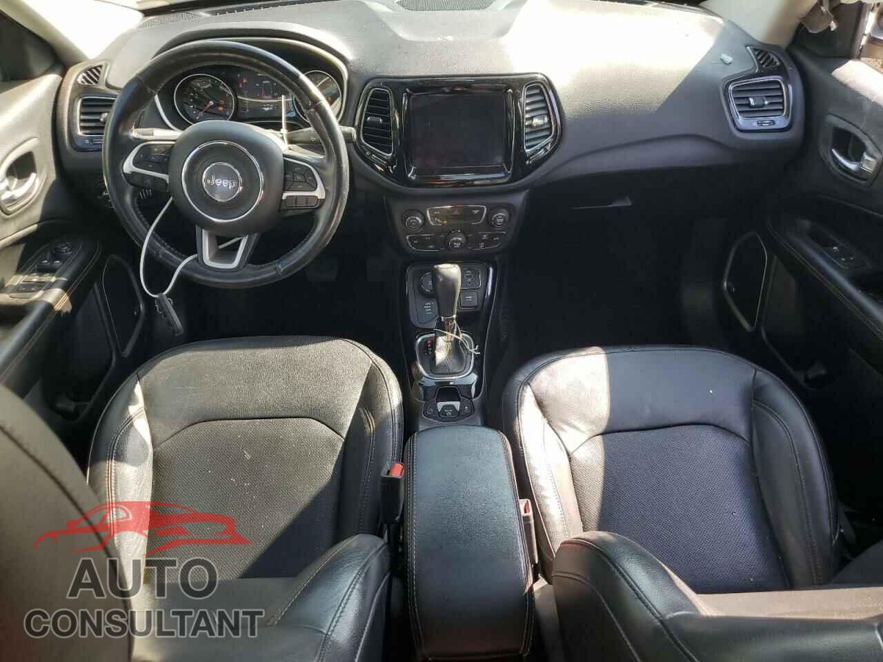 JEEP COMPASS 2018 - 3C4NJDCB1JT264792