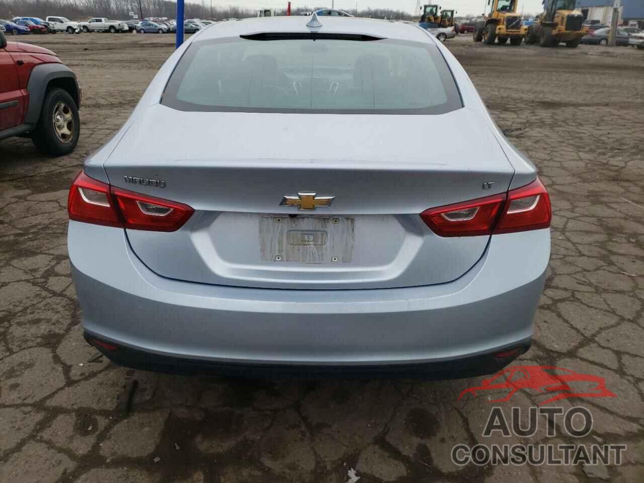 CHEVROLET MALIBU 2017 - 1G1ZE5ST5HF129320