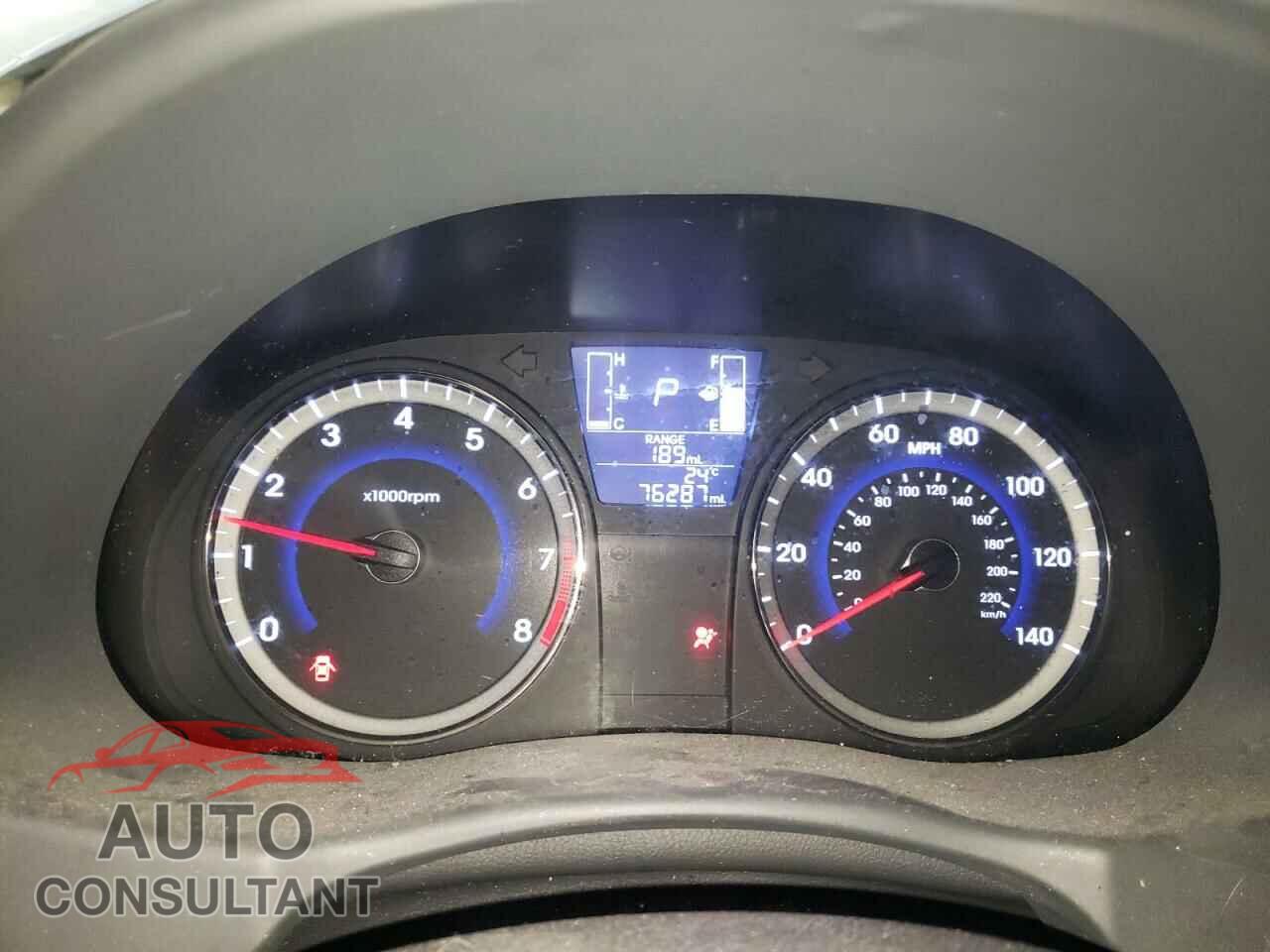HYUNDAI ACCENT 2017 - KMHCT4AE7HU312595