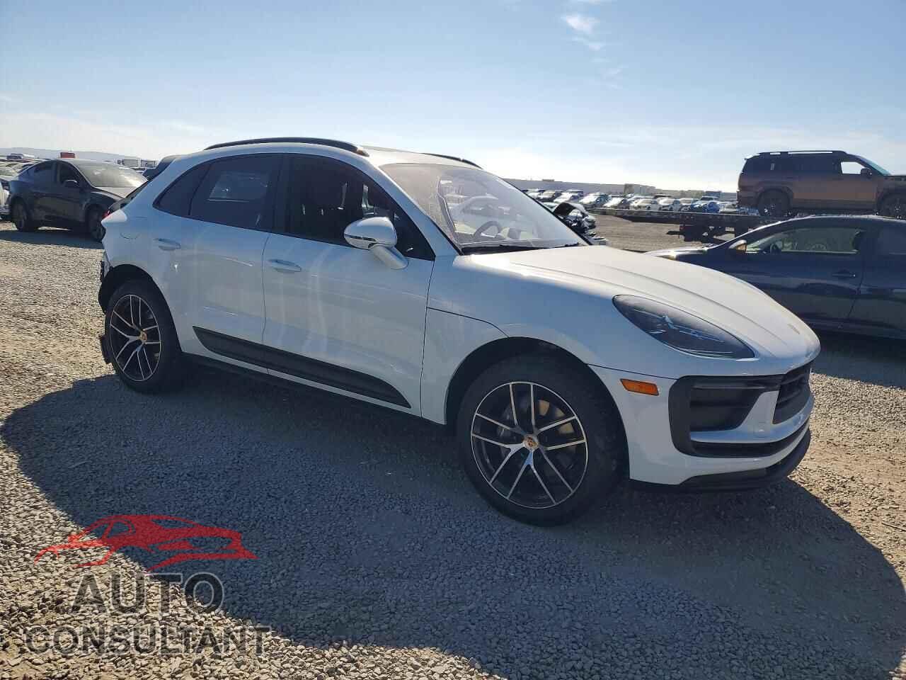 PORSCHE MACAN 2024 - WP1AA2A52RLB18505