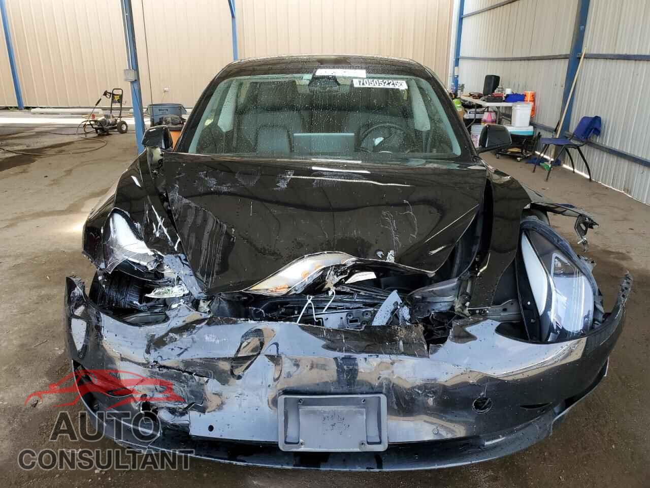 TESLA MODEL 3 2022 - 5YJ3E1EA5NF303841