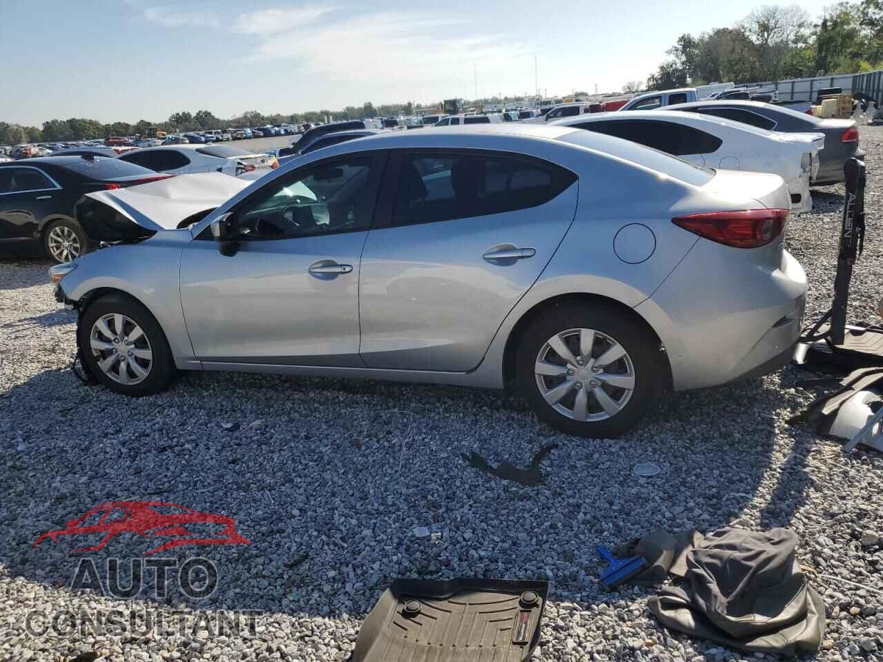 MAZDA 3 2017 - 3MZBN1U76HM122374