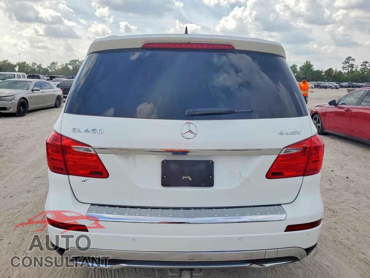 MERCEDES-BENZ GL-CLASS 2015 - 4JGDF6EE4FA619254