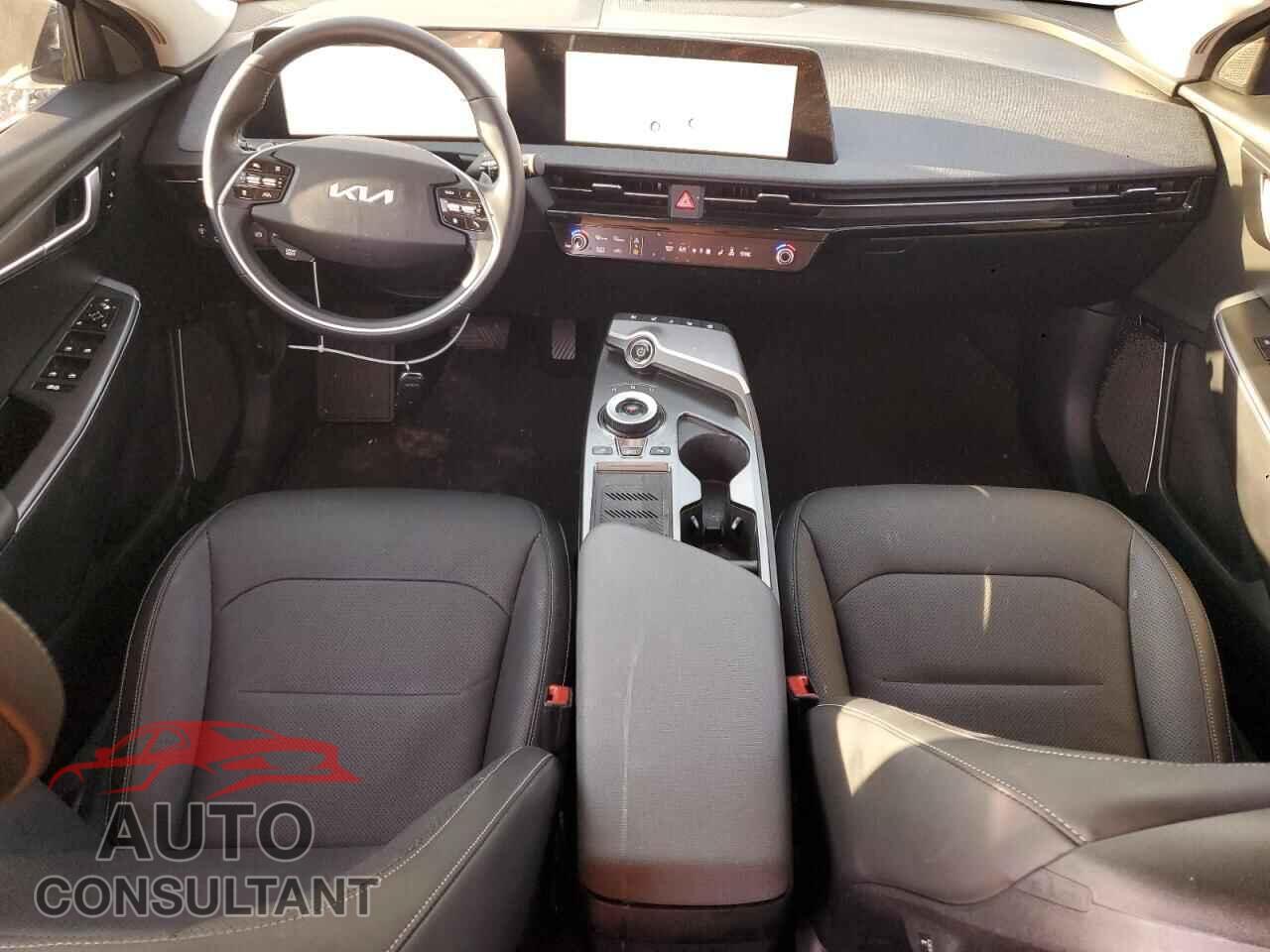 KIA EV6 LIGHT 2022 - KNDC3DLC8N5060281