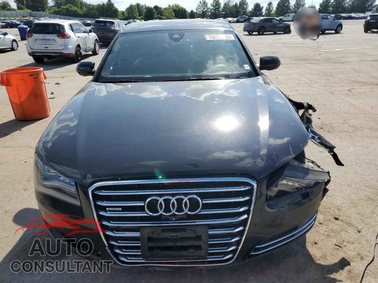 AUDI A8 2013 - WAUA2AFD3DN019646