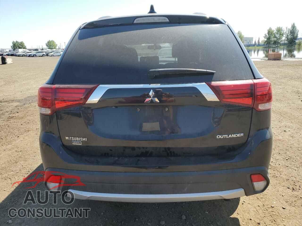 MITSUBISHI OUTLANDER 2017 - JA4AZ2A39HZ611192