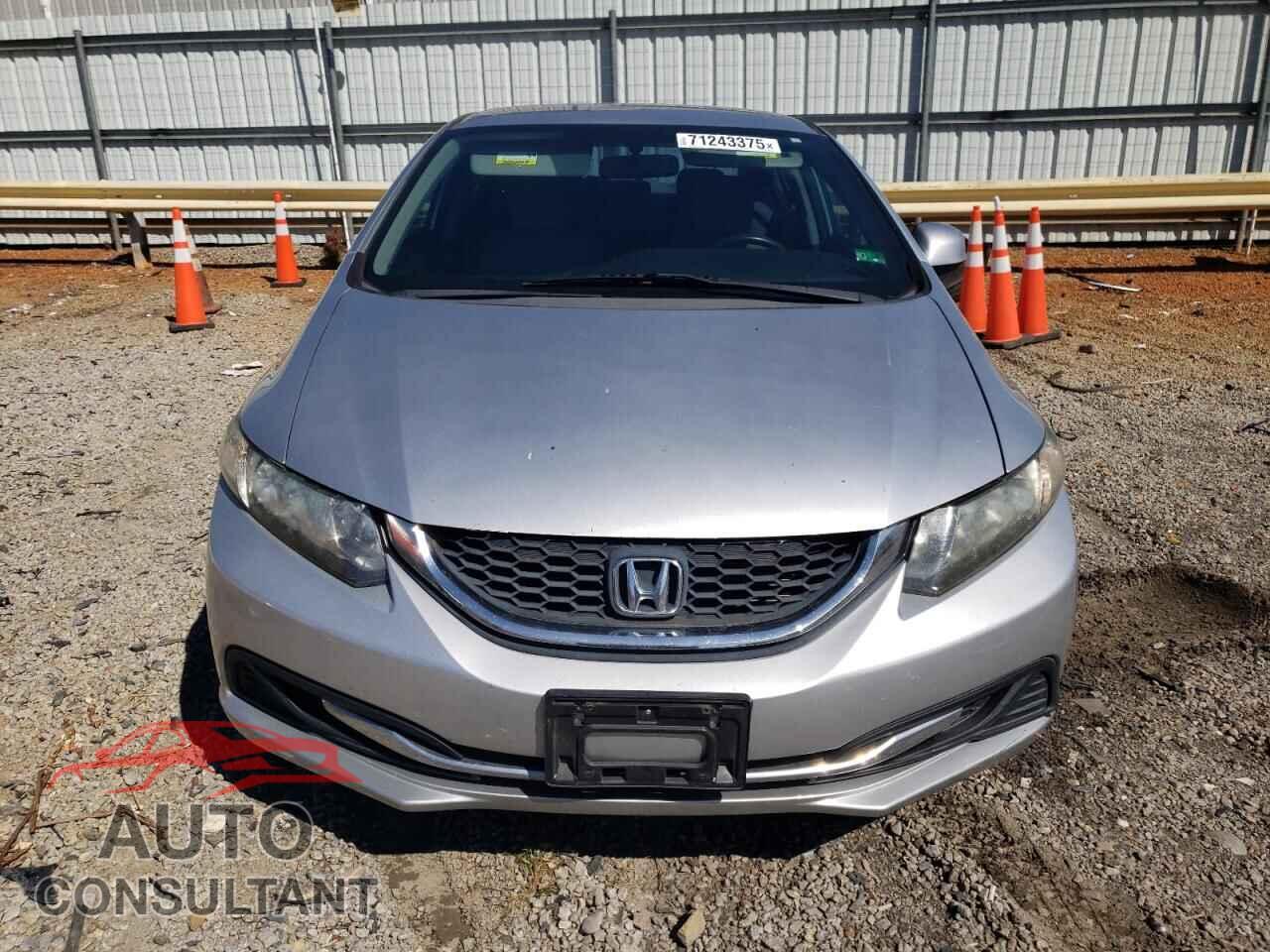 HONDA CIVIC 2013 - 2HGFB2F59DH572755