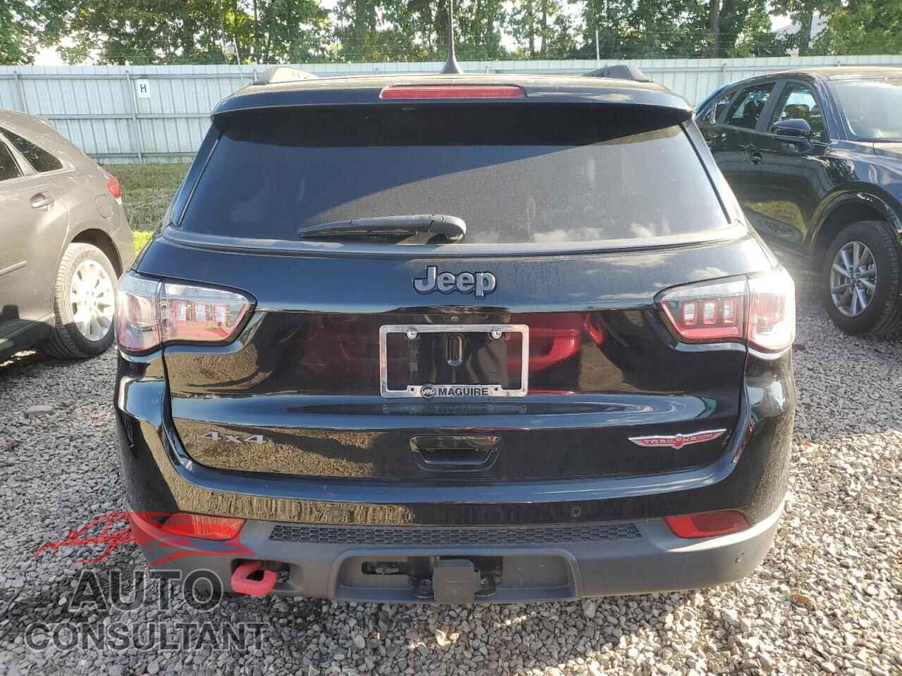 JEEP COMPASS 2017 - 3C4NJDDBXHT681787