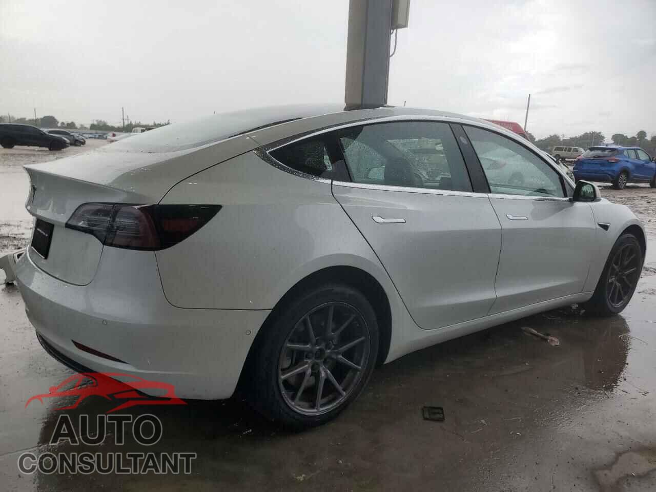 TESLA MODEL 3 2020 - 5YJ3E1EA1LF612400