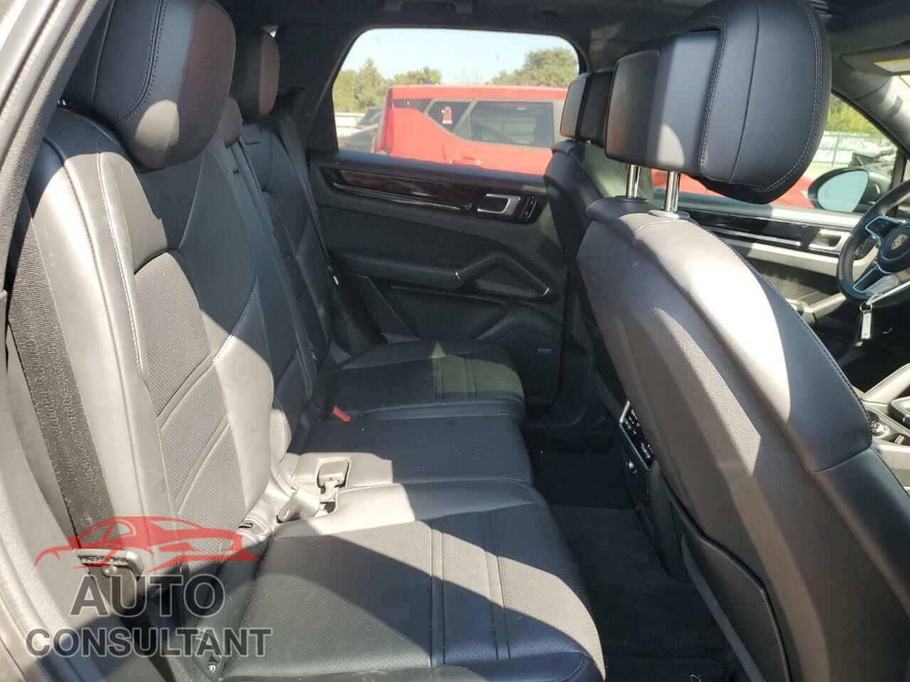 PORSCHE CAYENNE 2021 - WP1AB2AY8MDA27989
