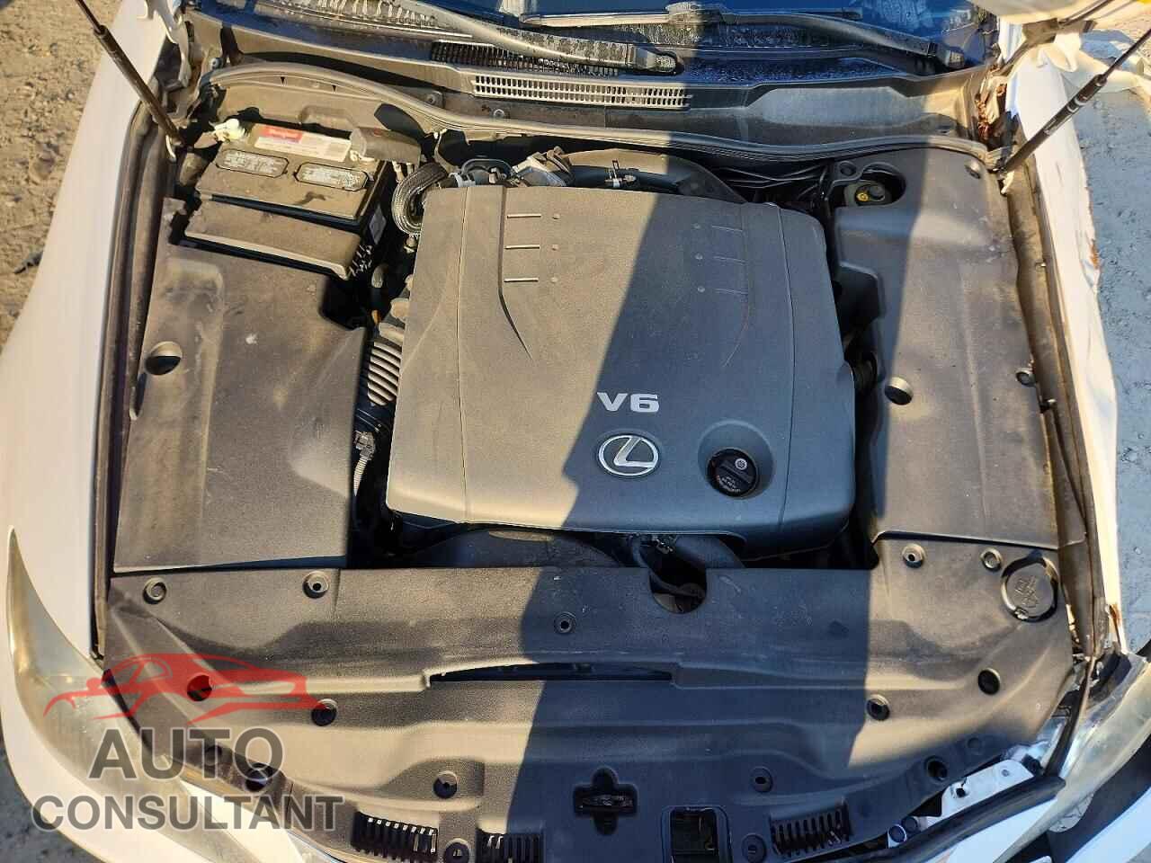 LEXUS IS 2009 - JTHCK262095033378
