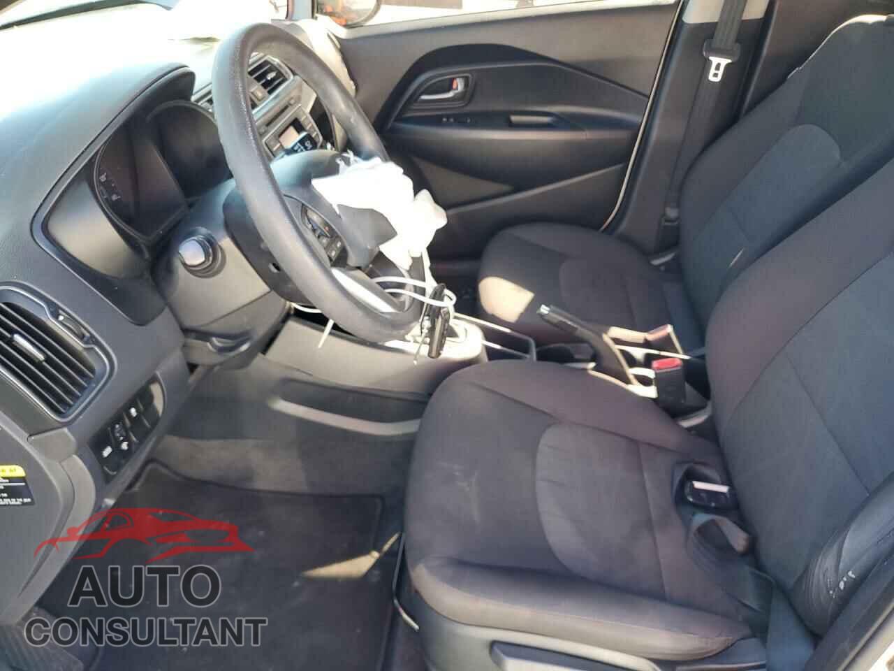 KIA RIO 2016 - KNADM4A38G6620993
