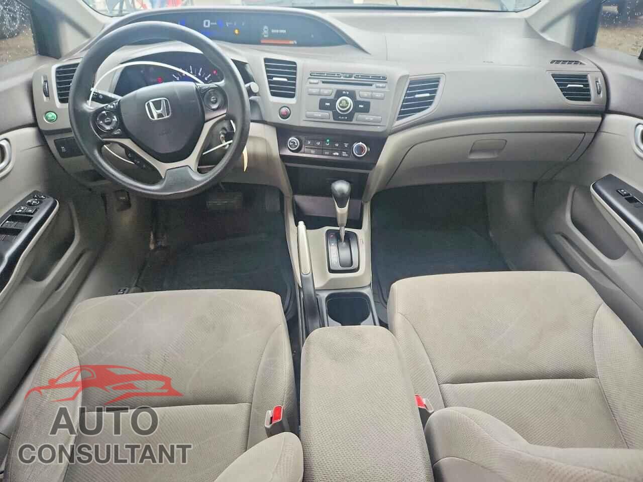 HONDA CIVIC 2012 - 2HGFB2F43CH047986