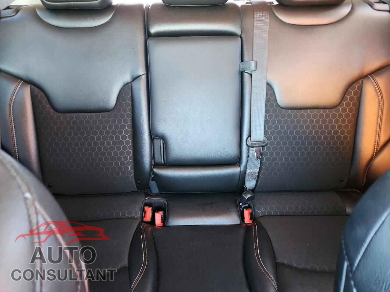 JEEP COMPASS 2020 - 3C4NJDBB0LT252122