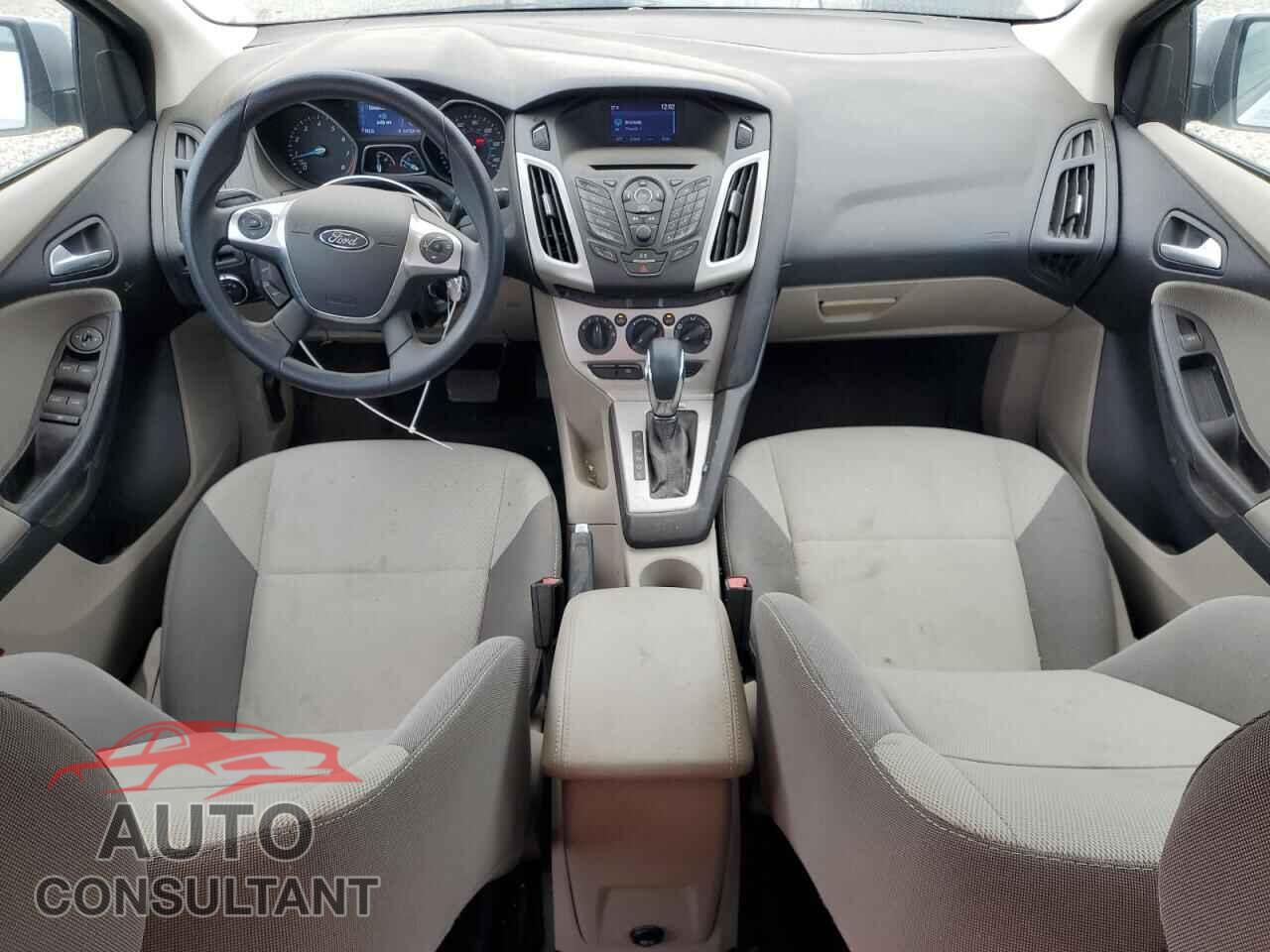 FORD FOCUS 2014 - 1FADP3F2XEL265916